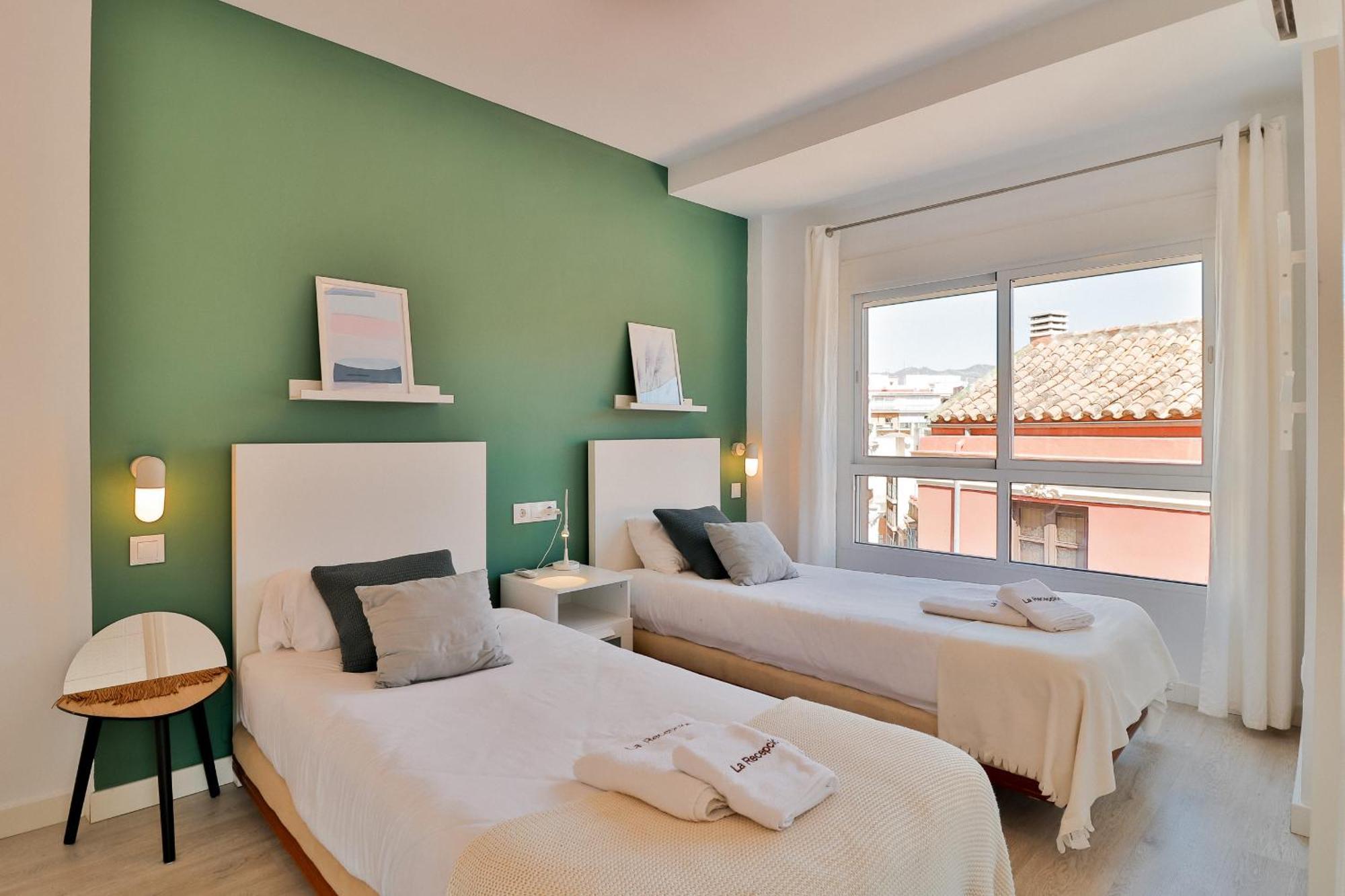 Апартаменты C89 - Luxurious Penthouse With Private Terrace Малага Экстерьер фото